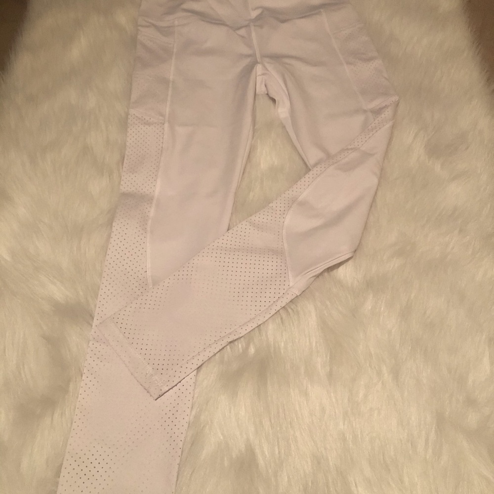 “T” Brand White Breathable Leggings (NWOT)